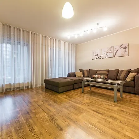 Appartement Goodson & Red Foorum Apartments *